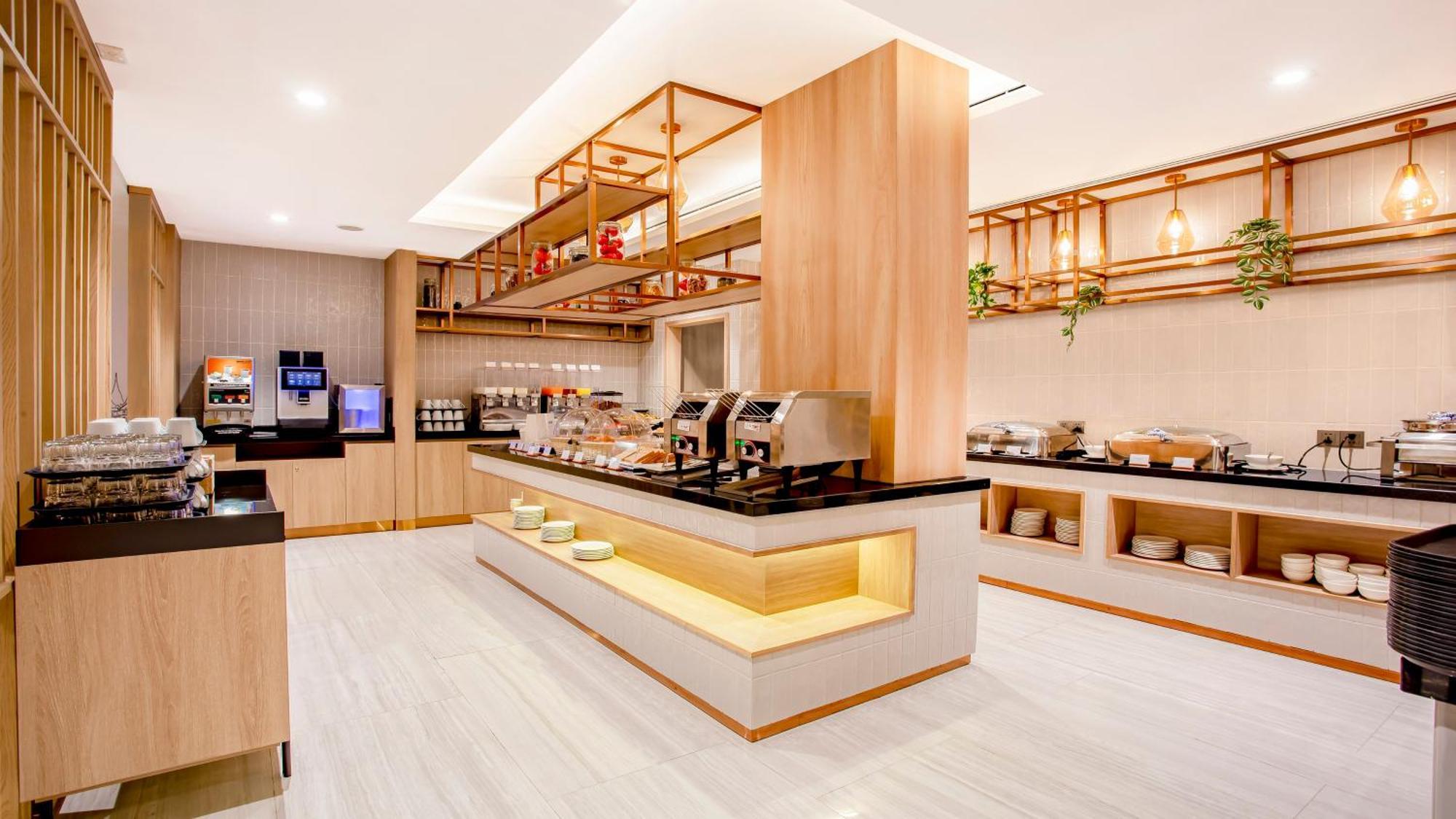Holiday Inn Express & Suites Bangkok Central Pier By Ihg Kültér fotó